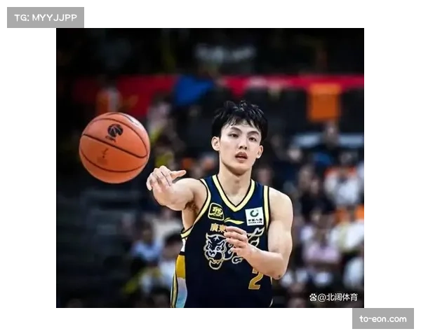 徐杰化身广东队关键先生 攻防两端展现定海神针作用